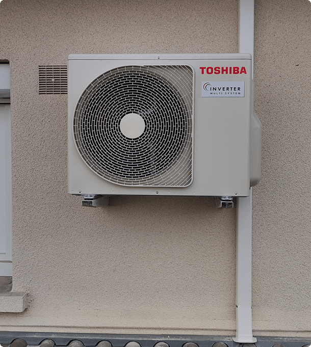 Installation climatisation réversible Toshiba par Climatt